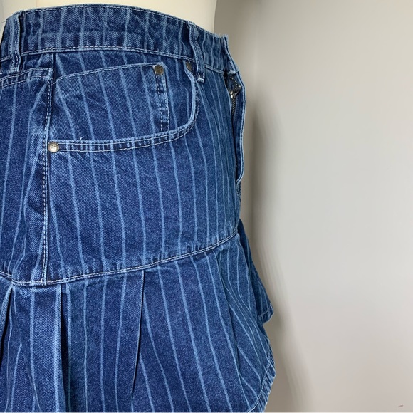 Ragged Priest Blue Denim Mini Skirt Pinstripe Flare With Pleats Waist 34" UK 16 - Picture 5 of 14